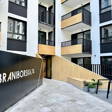 Teo Centrum Διαμέρισμα *